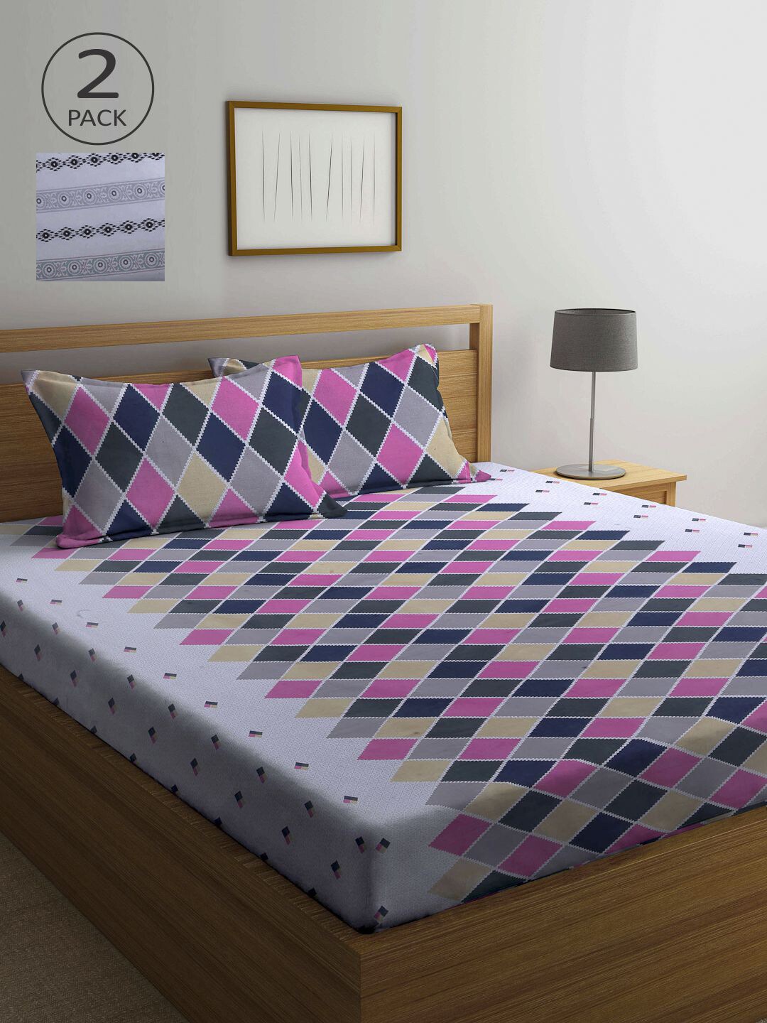 

KLOTTHE Pink & Blue Geometric 210 TC 2 Queen Bedsheet with 4 Pillow Covers