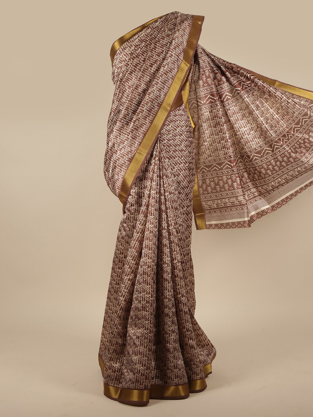 

Pothys Brown & White Printed Saree