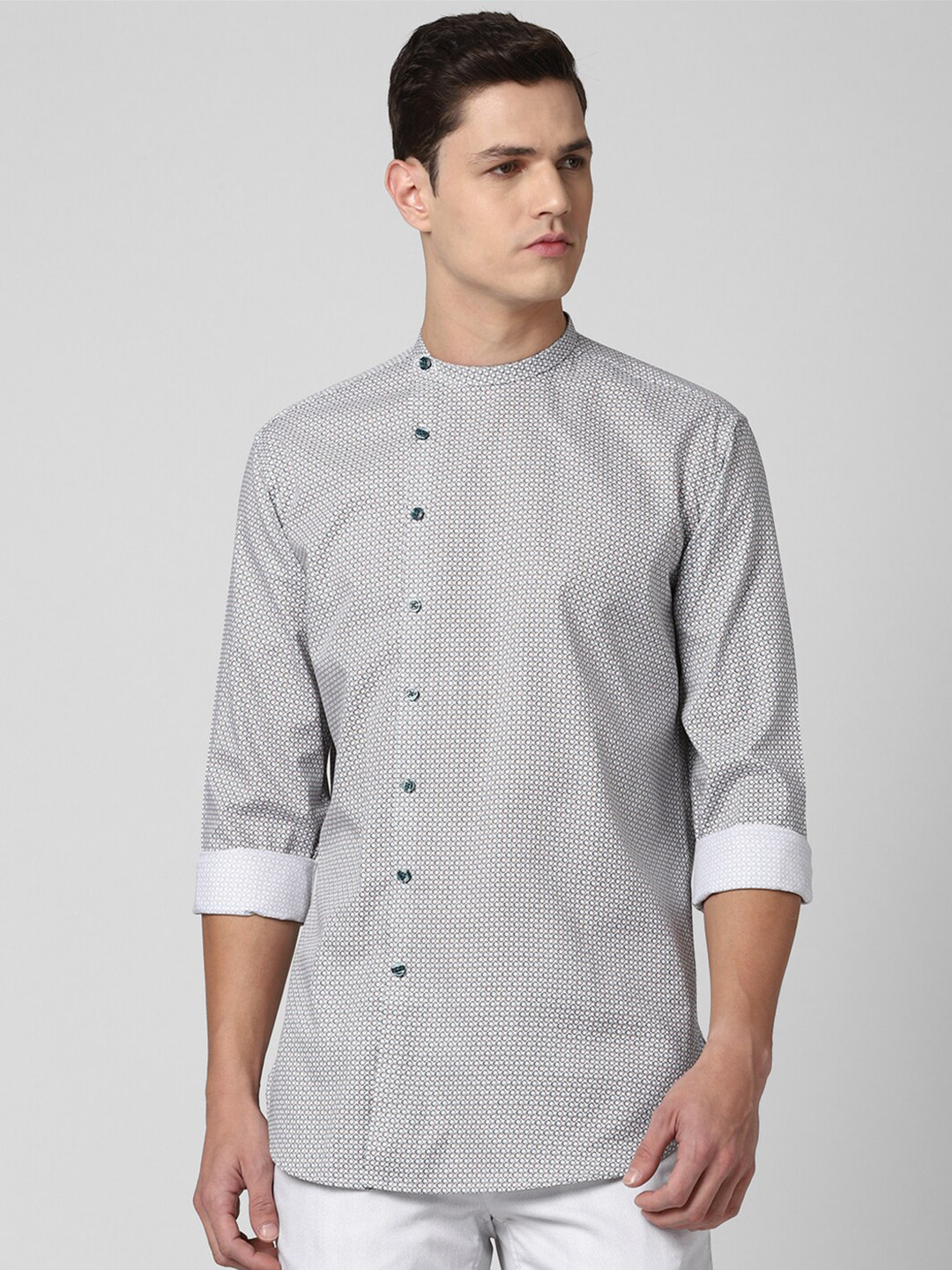 

V Dot Men Grey Slim Fit Printed Cotton Casual Shirt