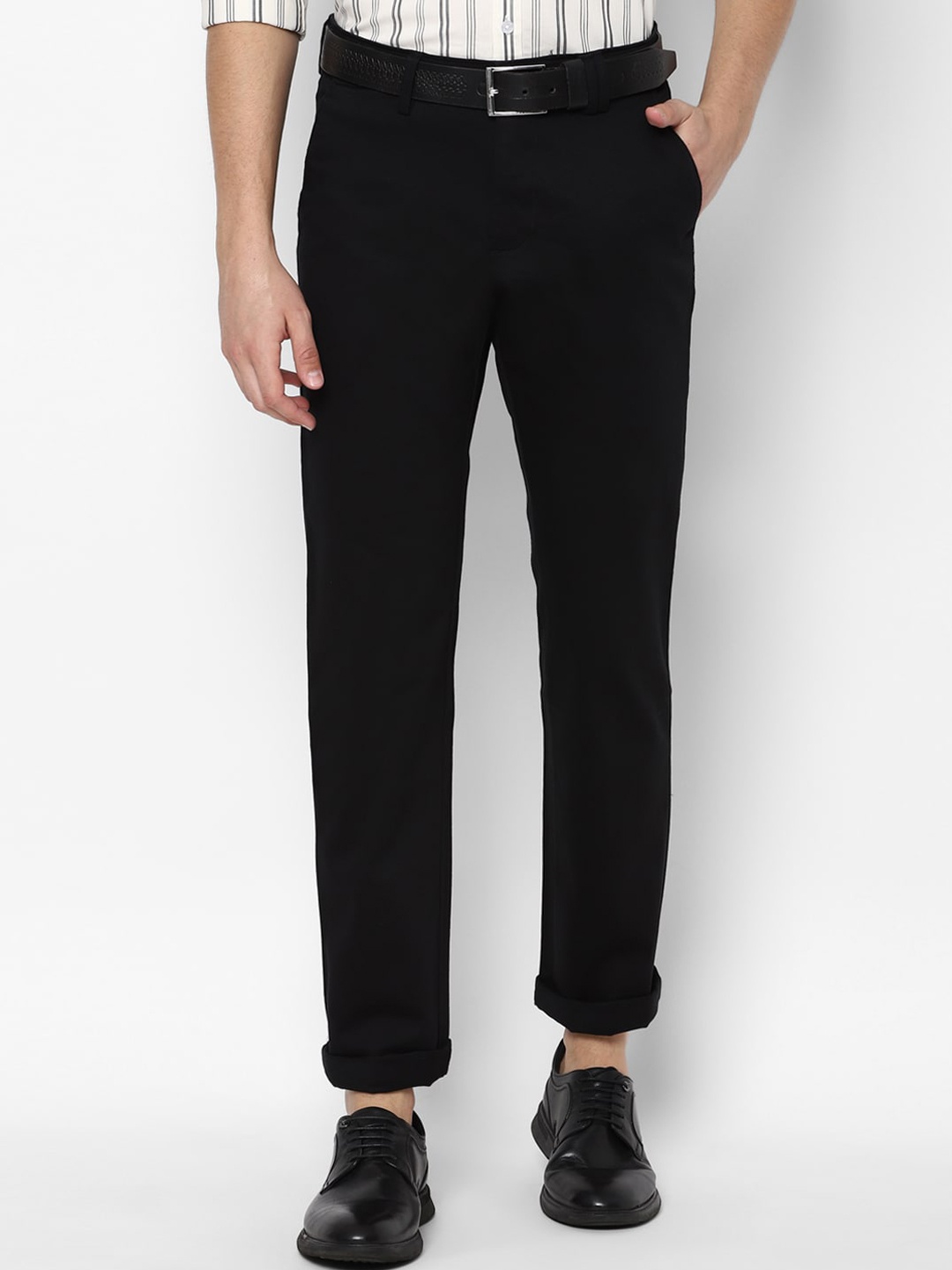 

Allen Solly Men Black Solid Regular Trousers