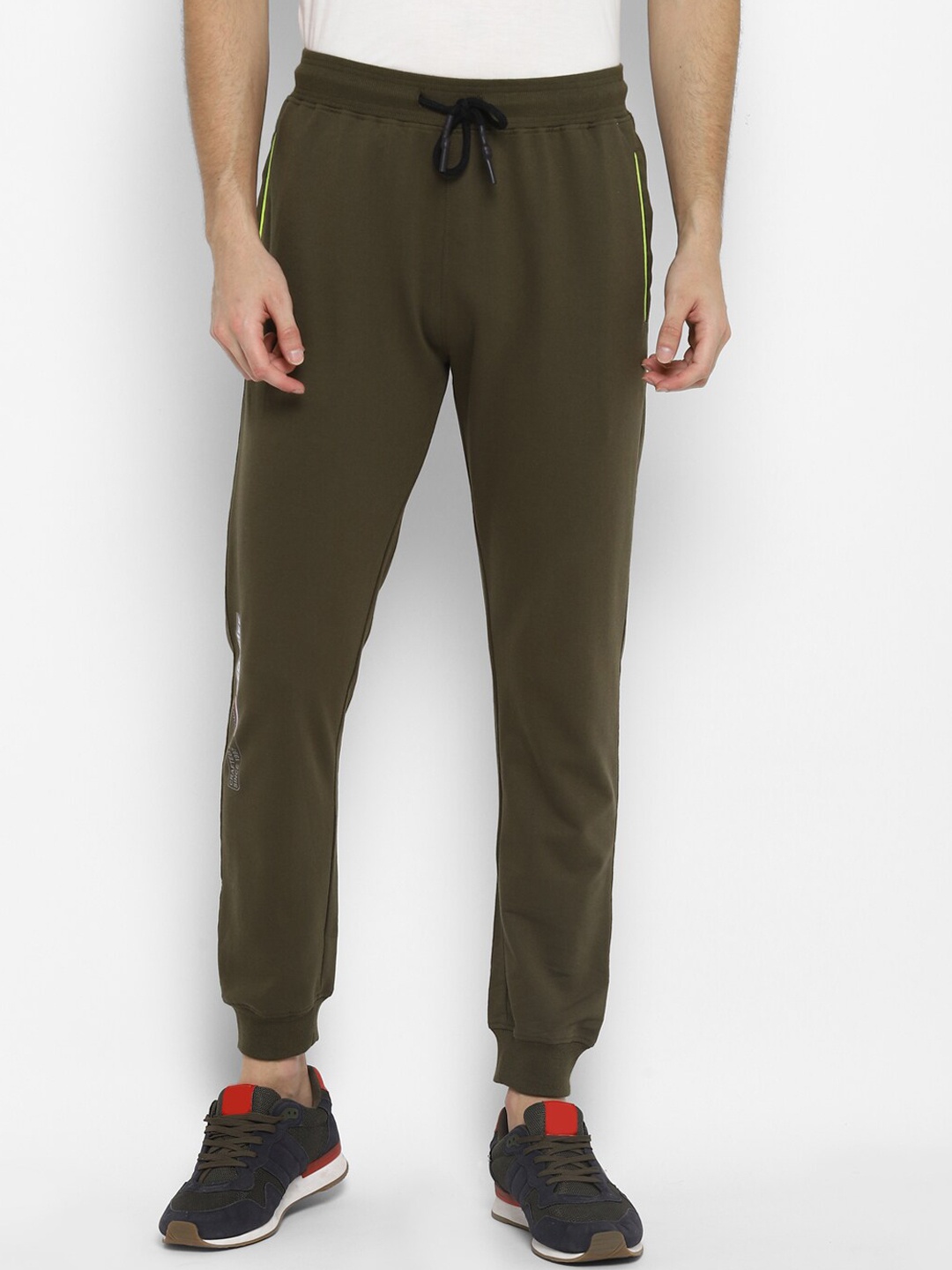 

Red Chief Men Olive-Green Solid Slim-Fit Joggers