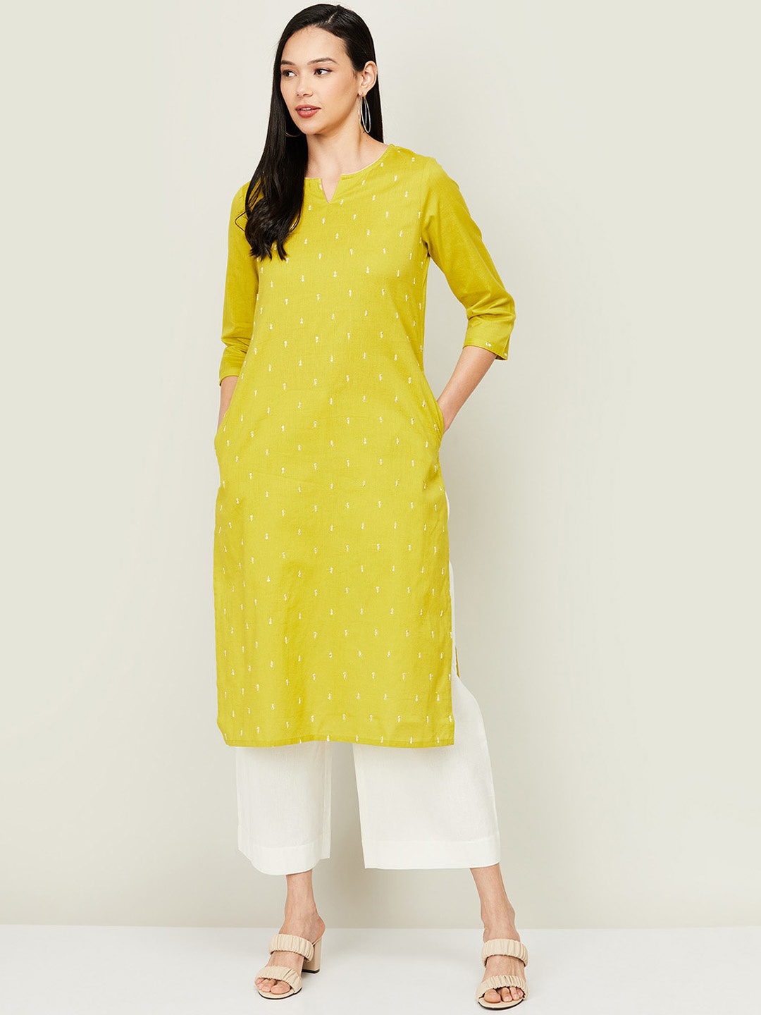 

Melange by Lifestyle Woman Green Thread Work Kurta