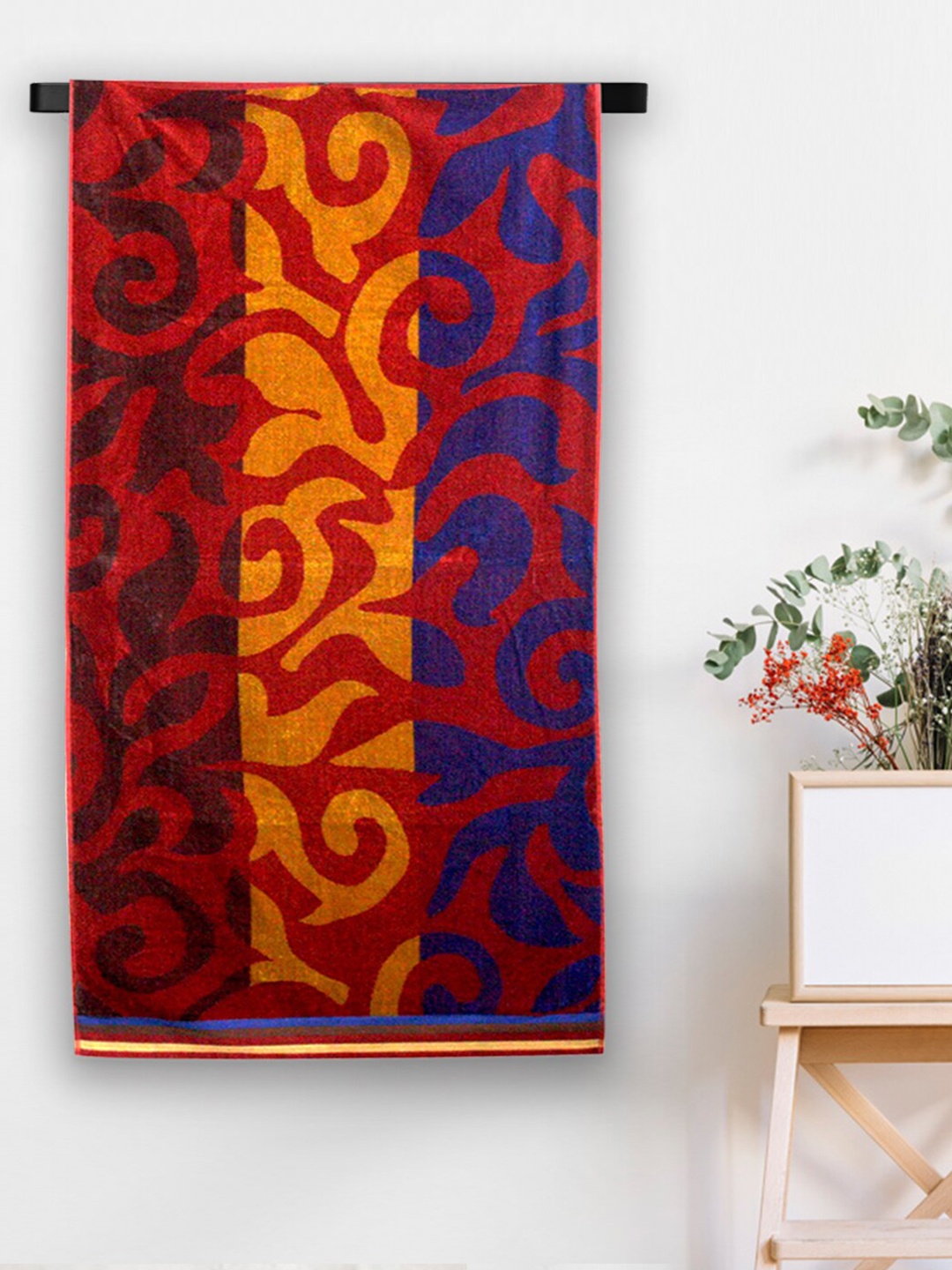 

Aura Maroon Rosabell Jacquard 410 GSM Large Beach Towel