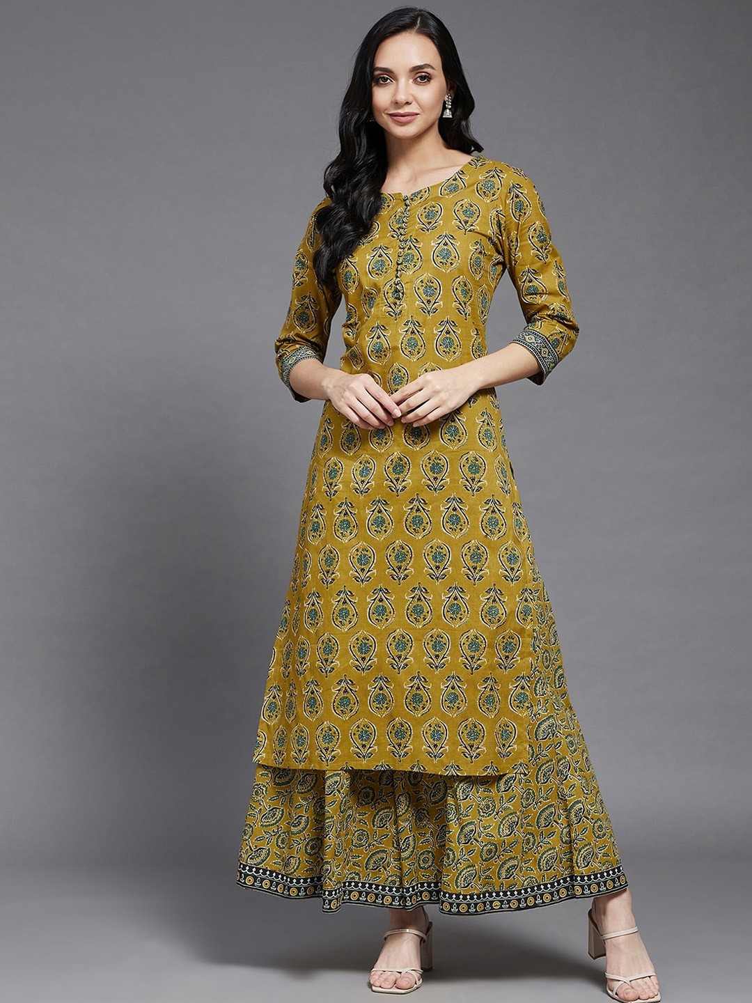 

Azira Women Green Ethnic Motifs Printed Pure Cotton Kurta with Palazzos