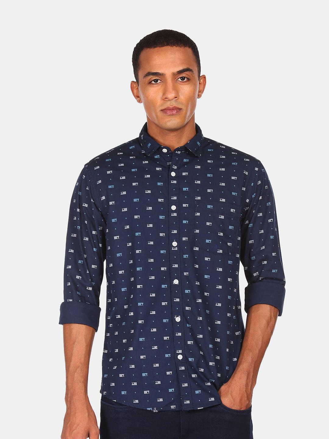 

Ruggers Men Blue Printed Casual Shirt