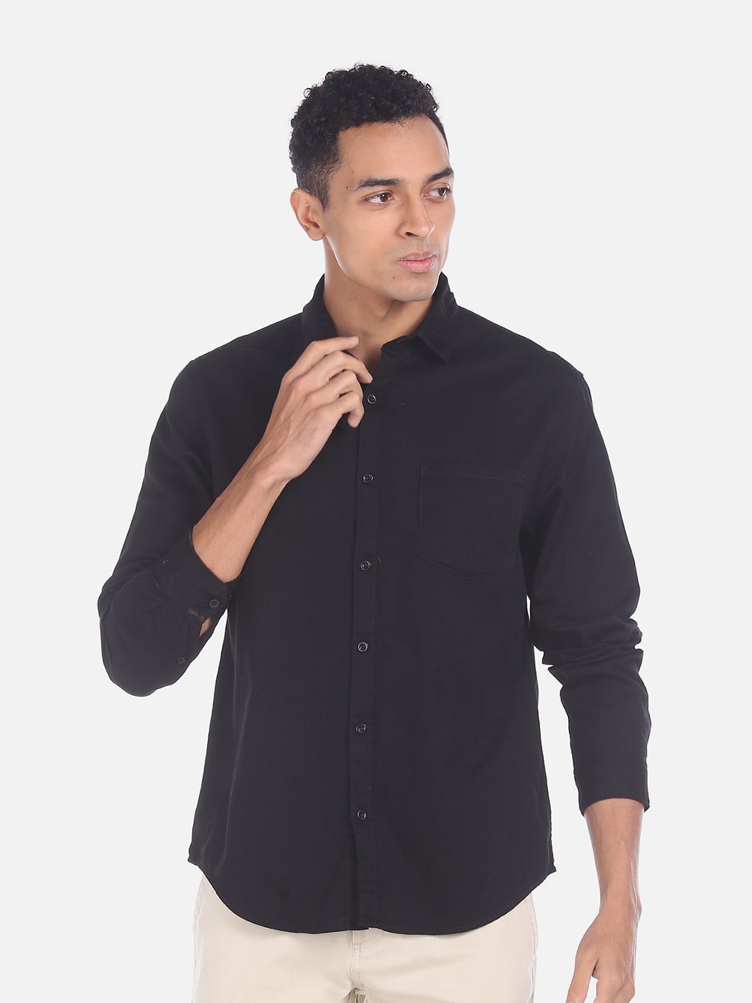 

Ruggers Men Black Regular Fit Cotton Casual Shirt