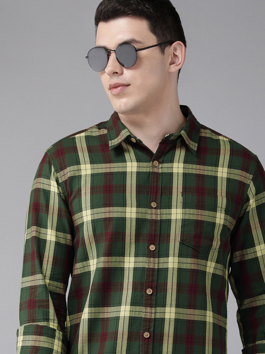 

BEAT LONDON by PEPE JEANS Men Green Checked Pure Cotton Casual Shirt