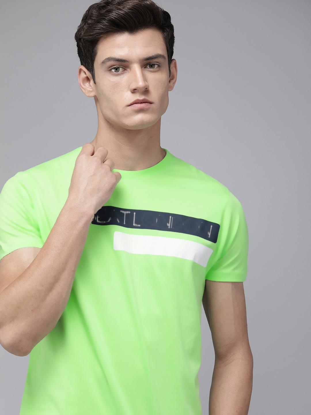 

BEAT LONDON by PEPE JEANS Men Fluorescent Green Typography Printed Slim Fit T-shirt
