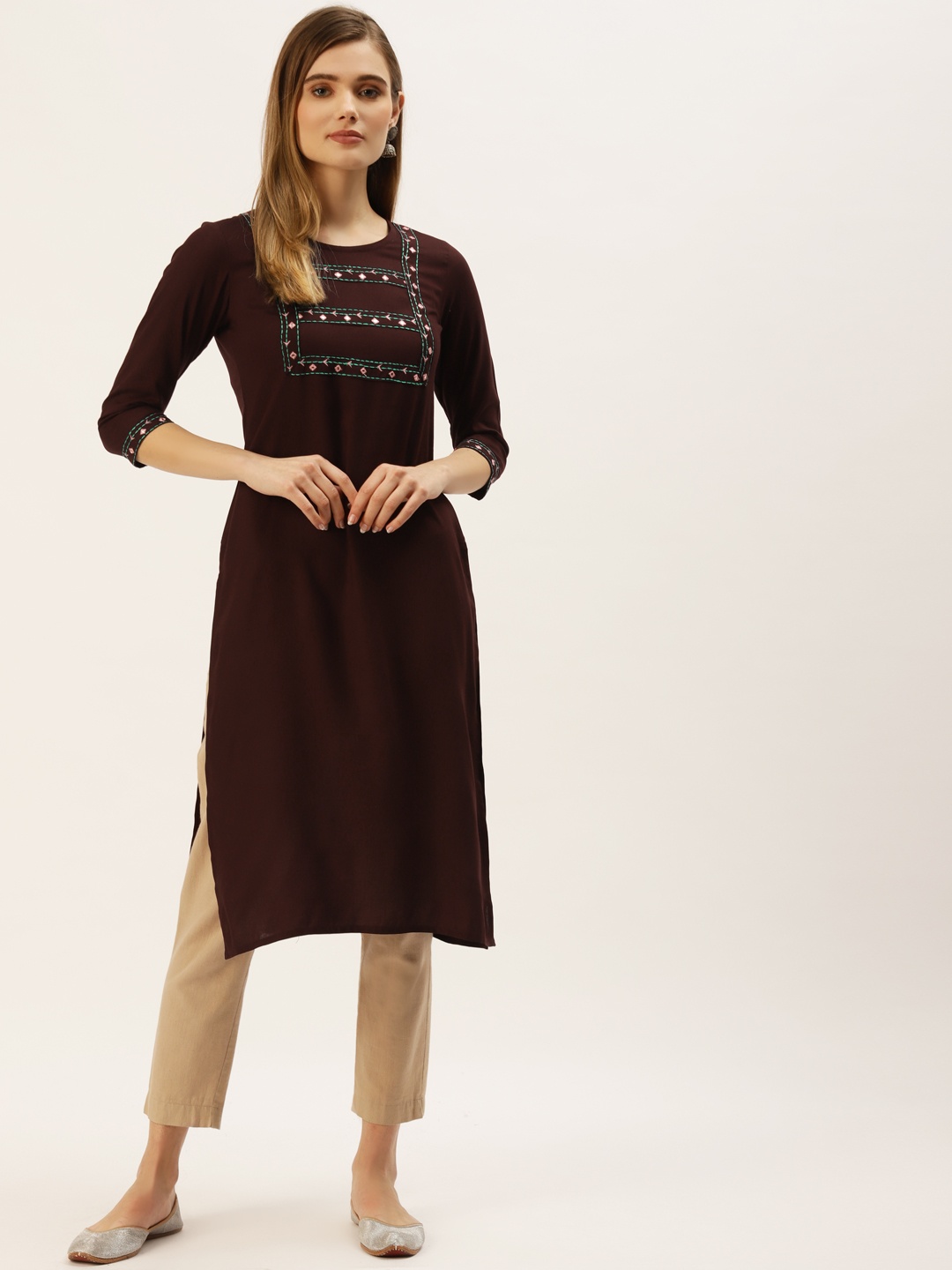 

Maaesa Women Maroon Embroidered Mirror Work Kurta