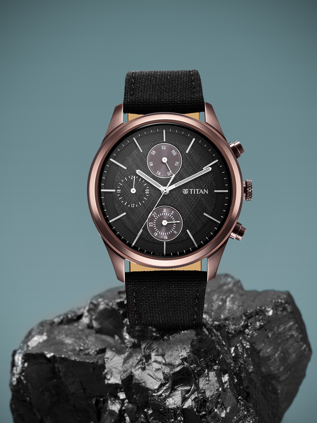 

Titan Men Black Dial & Textured Straps Analogue Multi Function Watch - 1805QP01