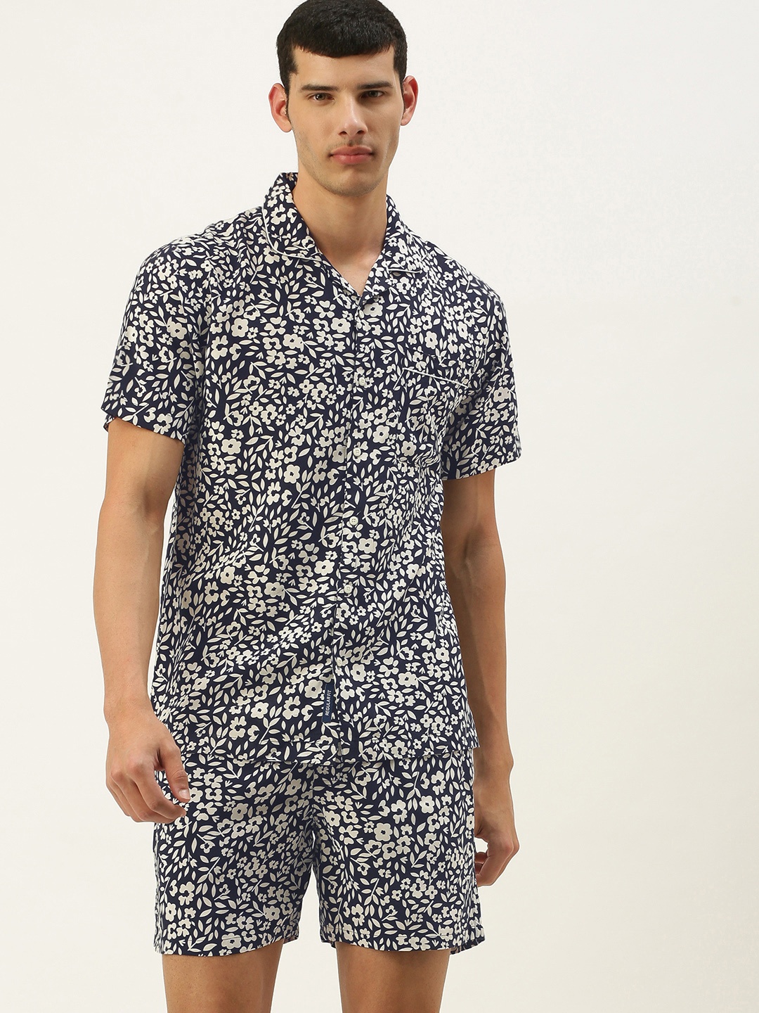 

Bene Kleed Men Navy Blue Printed Night suit