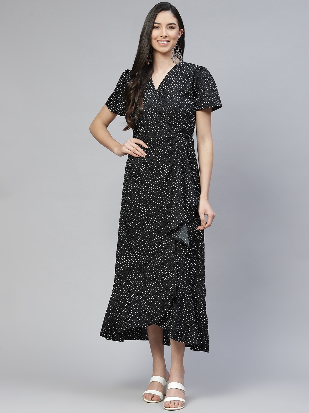 

Cottinfab Black & White A-Line Midi Dress