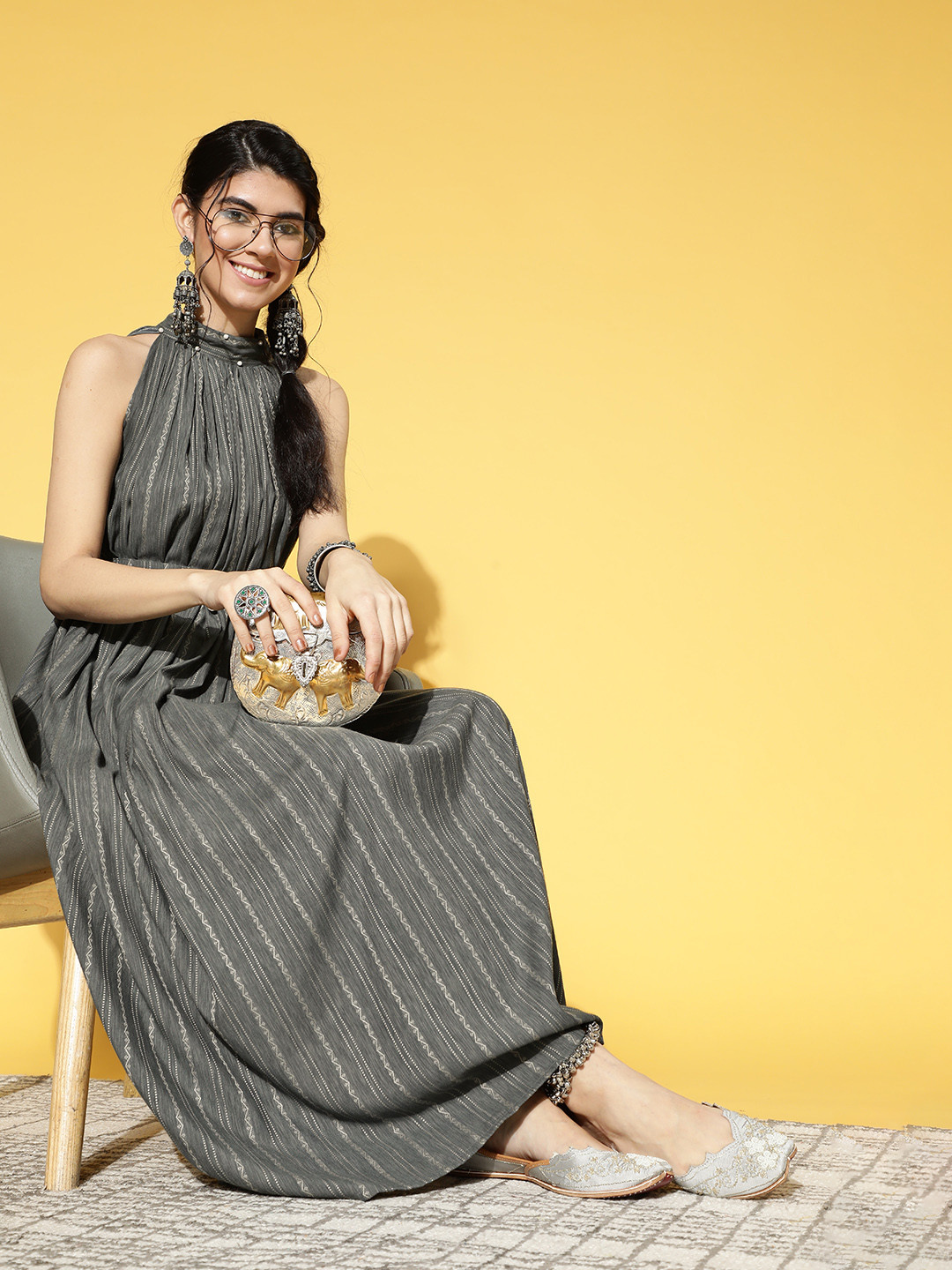 

Yufta Women Beautiful Grey Striped Swirling Volume Dress