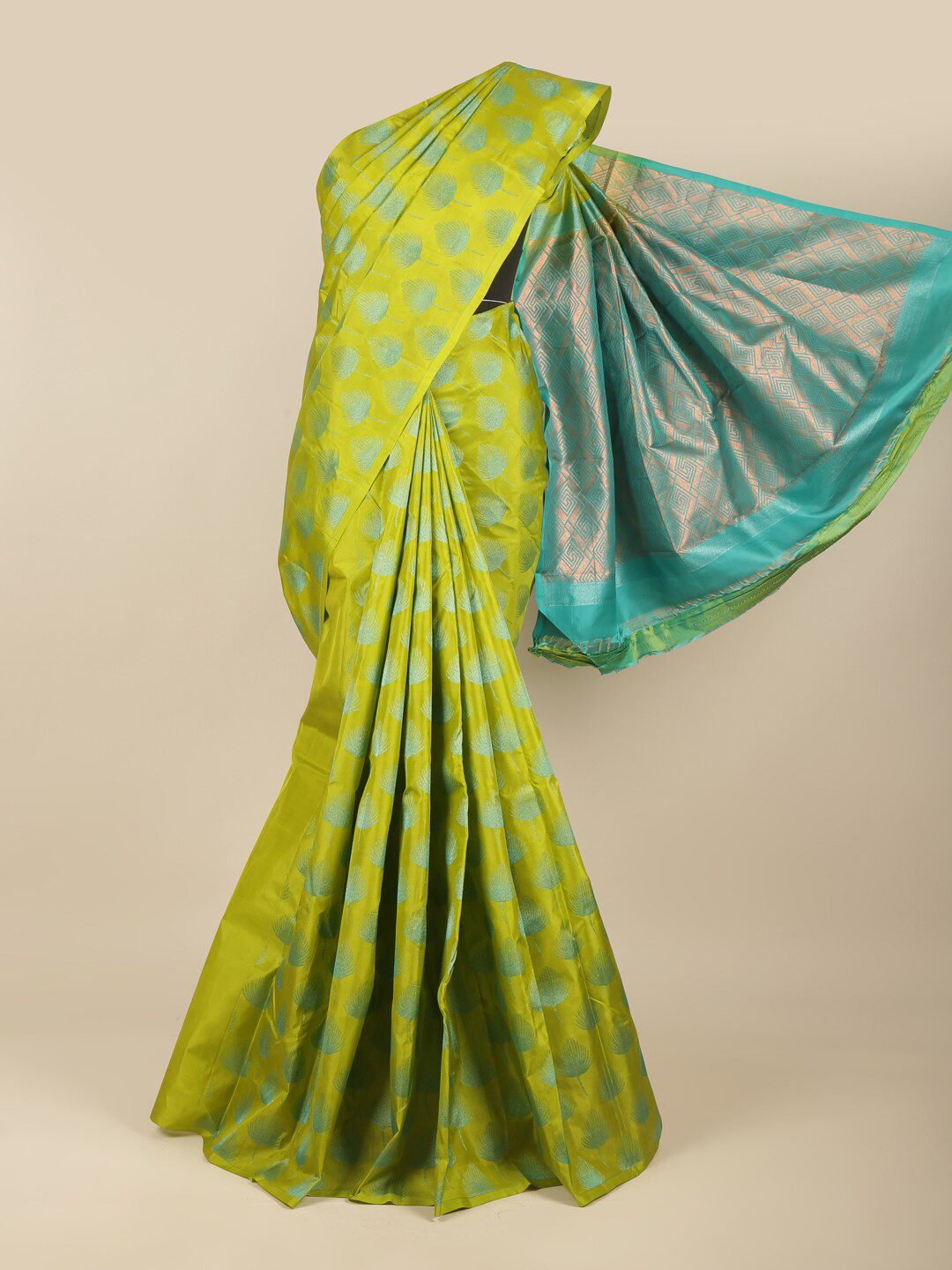 

Pothys Green & Sea Green Ethnic Motifs Zari Pure Silk Kanjeevaram Saree