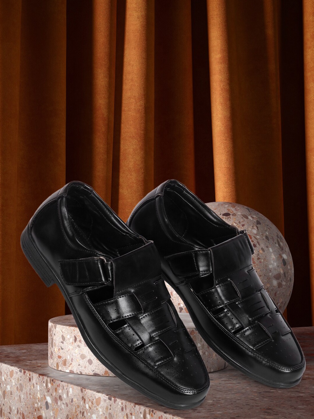 

Longwalk Men Black Cut Out Shoe-Style Sandals