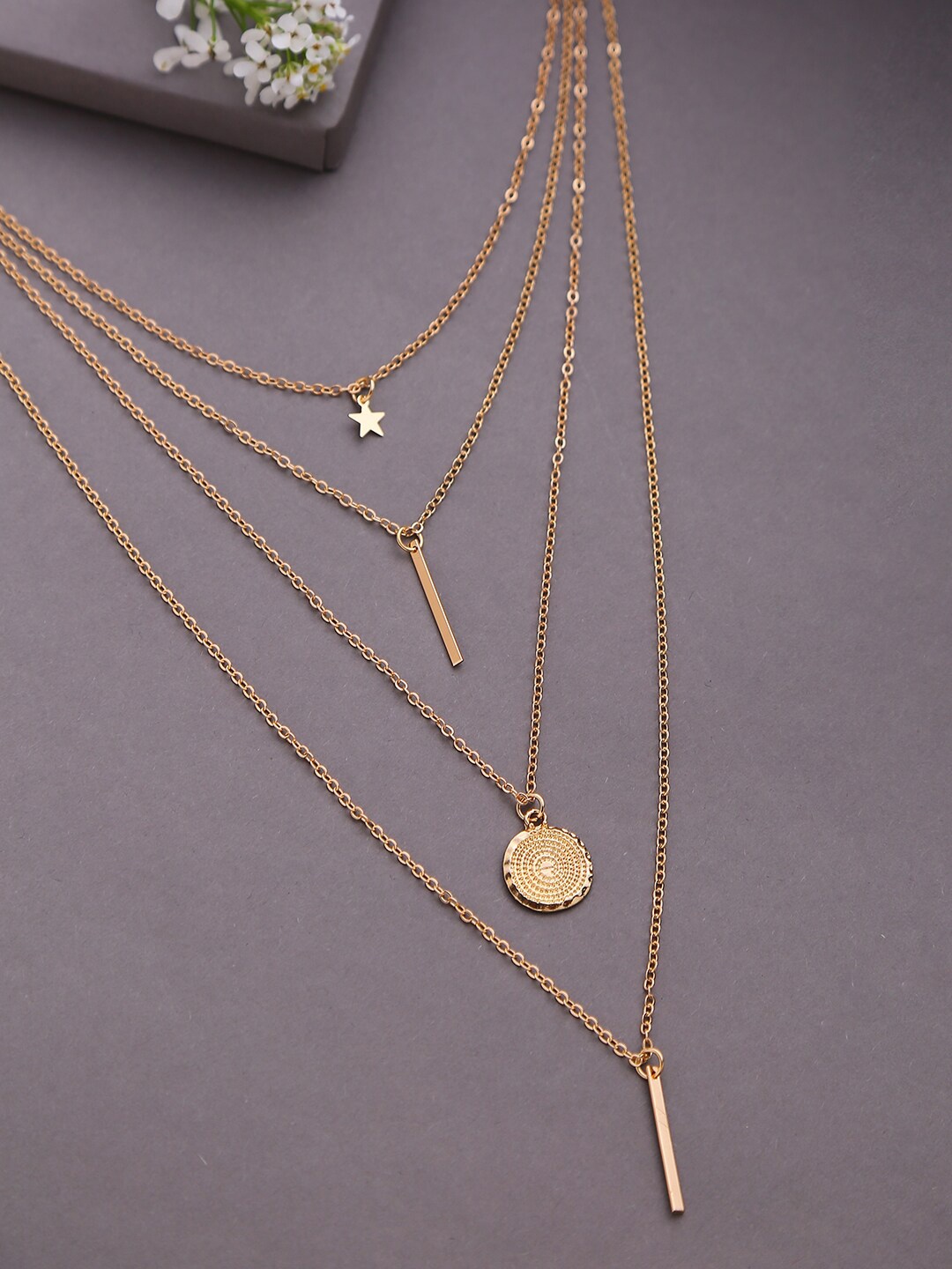 

SOHI Gold-Plated Layered Multi-Layered Chain