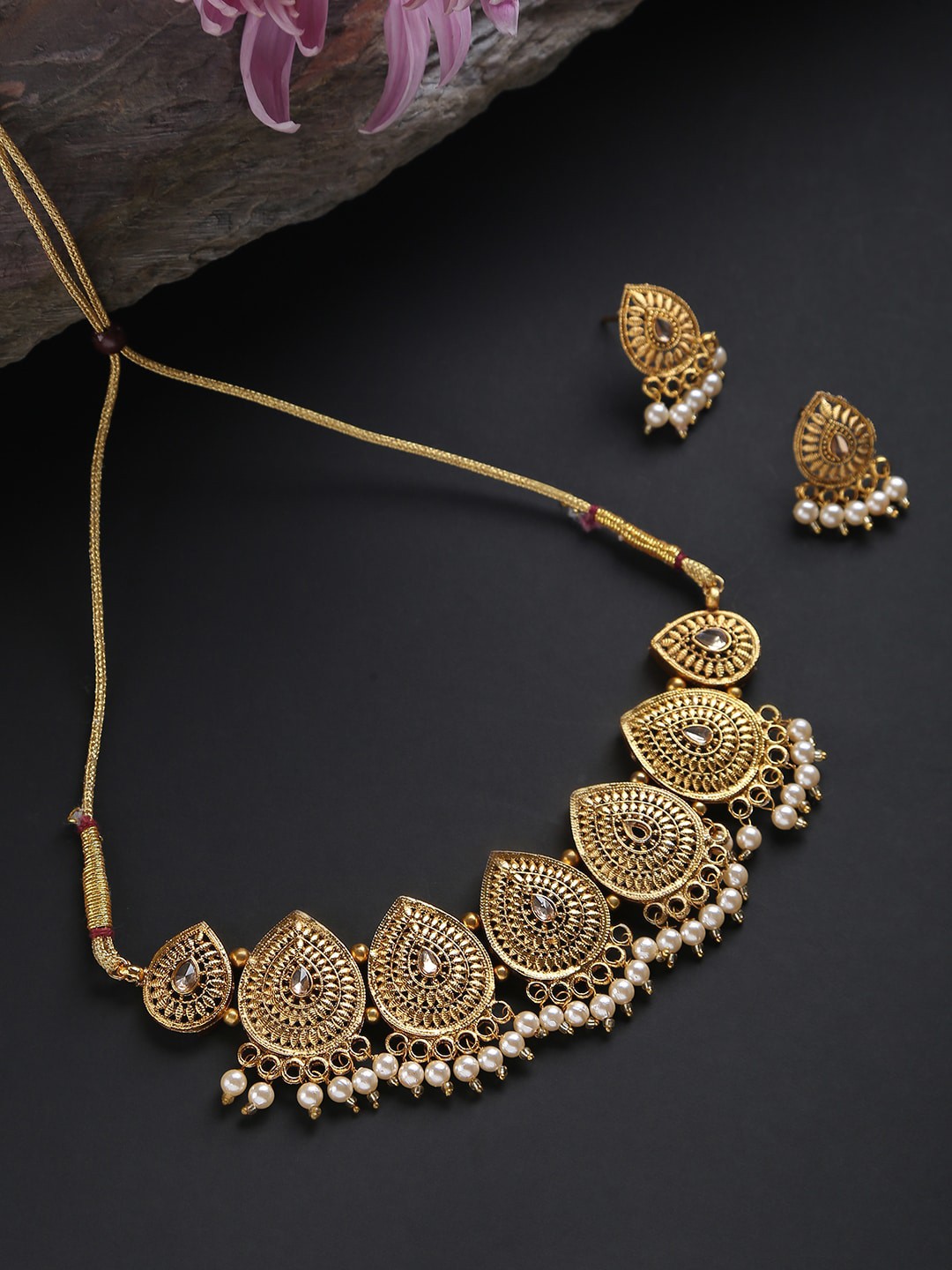 

SOHI White Gold-Plated Stone-Studded & Pearl Beaded Jewellery Set