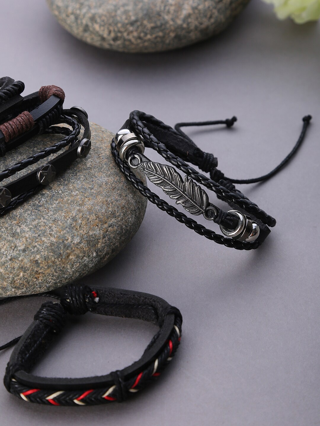 

SOHI Men Set of 4 Black Leather Wraparound Bracelet