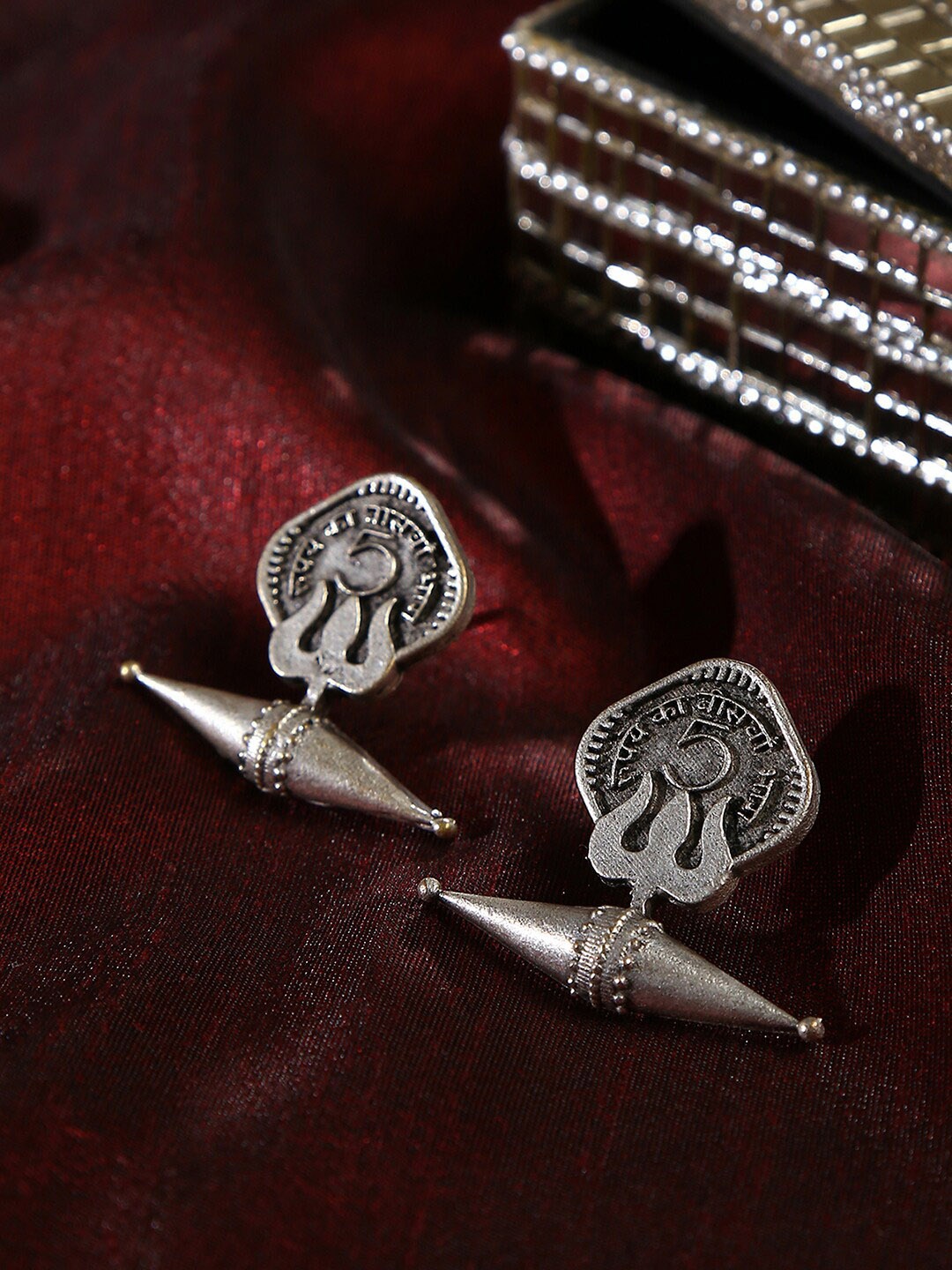 

SOHI Silver-Toned Contemporary Drop Earrings