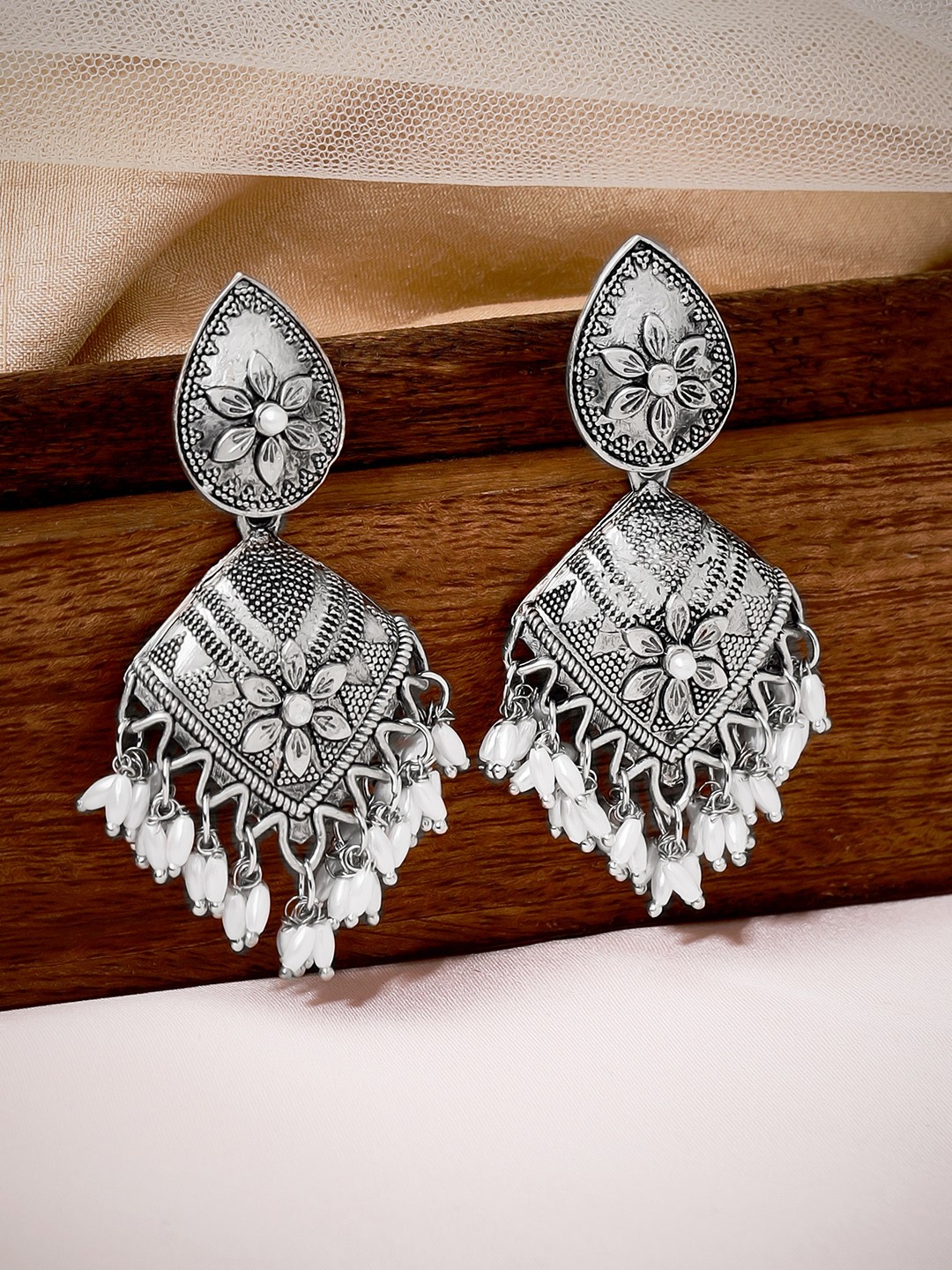 

Rubans Silver-Toned Floral Oxidised Studs Earrings