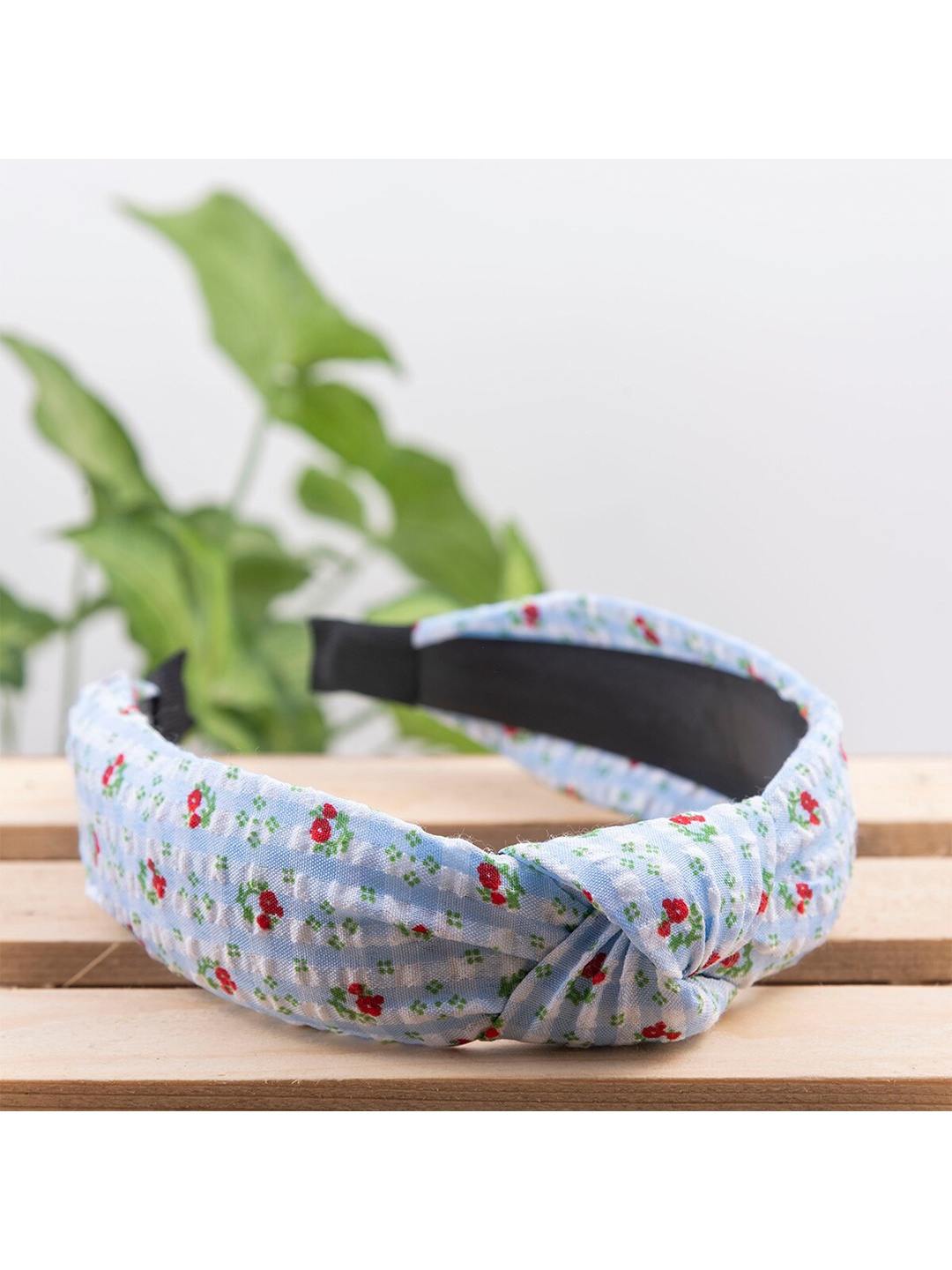 

Jewelz Women Blue & White Floral Knot Hairband
