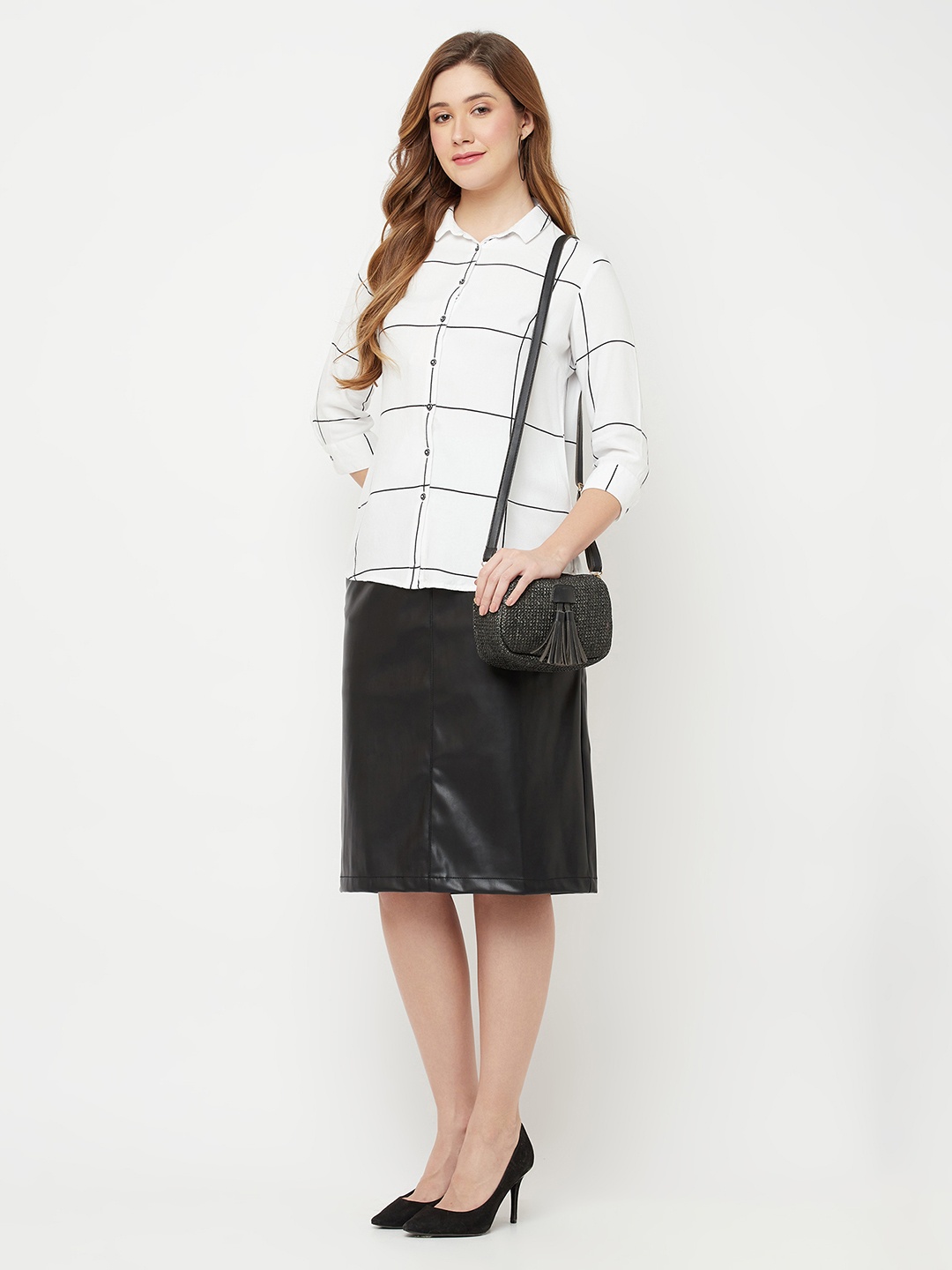 

Crimsoune Club Women White Slim Fit Windowpane Checks Casual Shirt