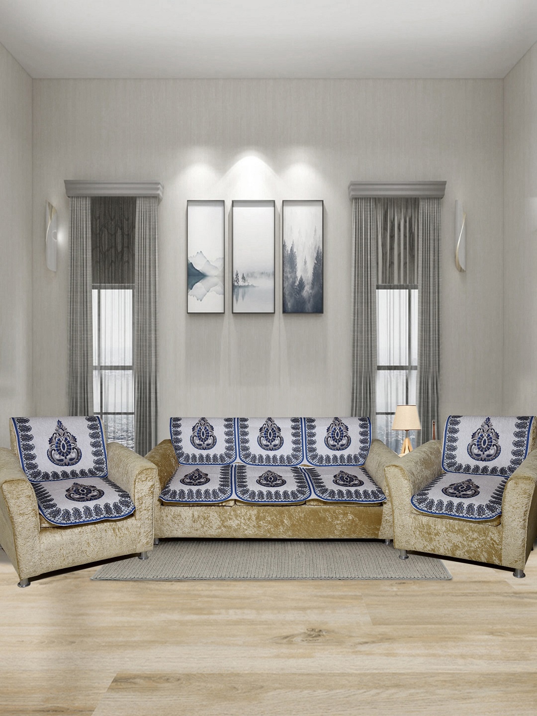 

BELLA TRUE Blue & White Ethnic Motifs Digital Printed 5 Seater Sofa Covers