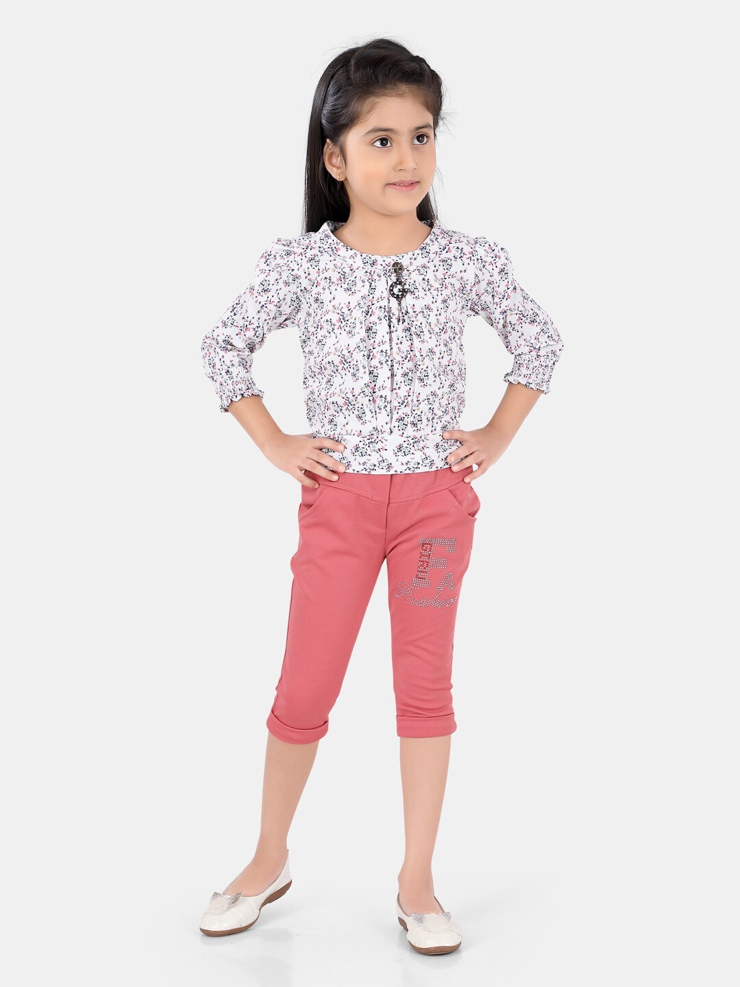 

POPLINS Girls Pink & White Floral Printed Pure Cotton Top and Capri Co-Ords