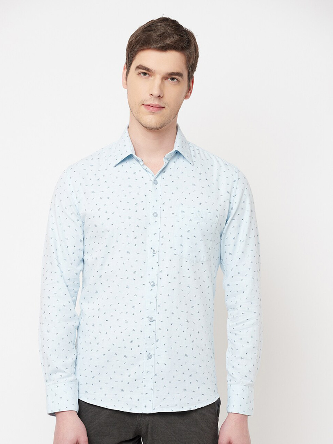 

Crimsoune Club Men Blue Slim Fit Floral Printed Casual Shirt