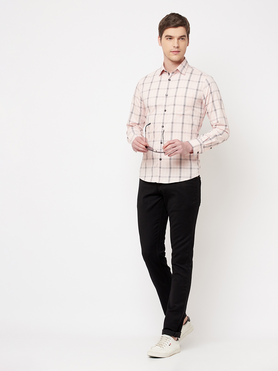 

Crimsoune Club Men Peach-Coloured Cotton Slim Fit Checked Casual Shirt