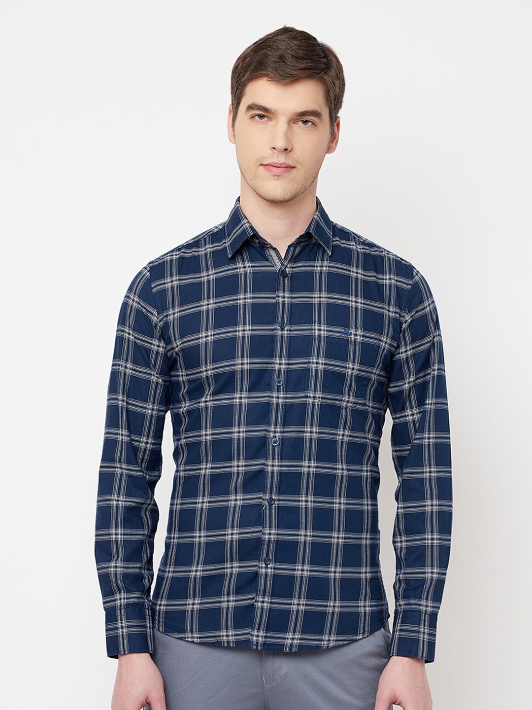 

Crimsoune Club Men Navy Blue Cotton Slim Fit Tartan Checked Casual Shirt