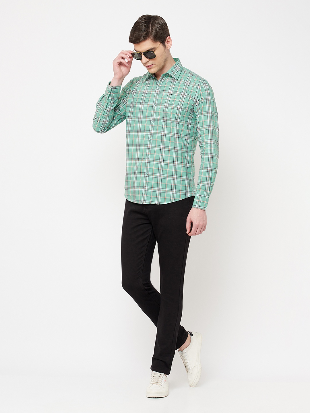 

Crimsoune Club Men Green Slim Fit Tartan Checks Checked Pure Cotton Casual Shirt