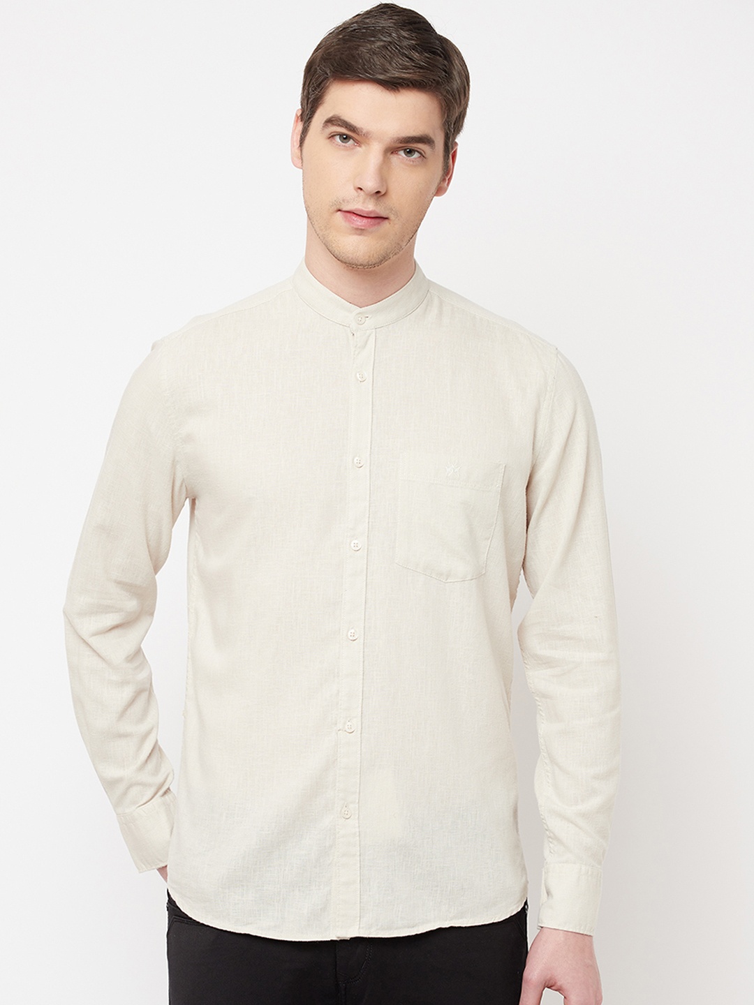 

Crimsoune Club Men Beige Slim Fit Casual Shirt