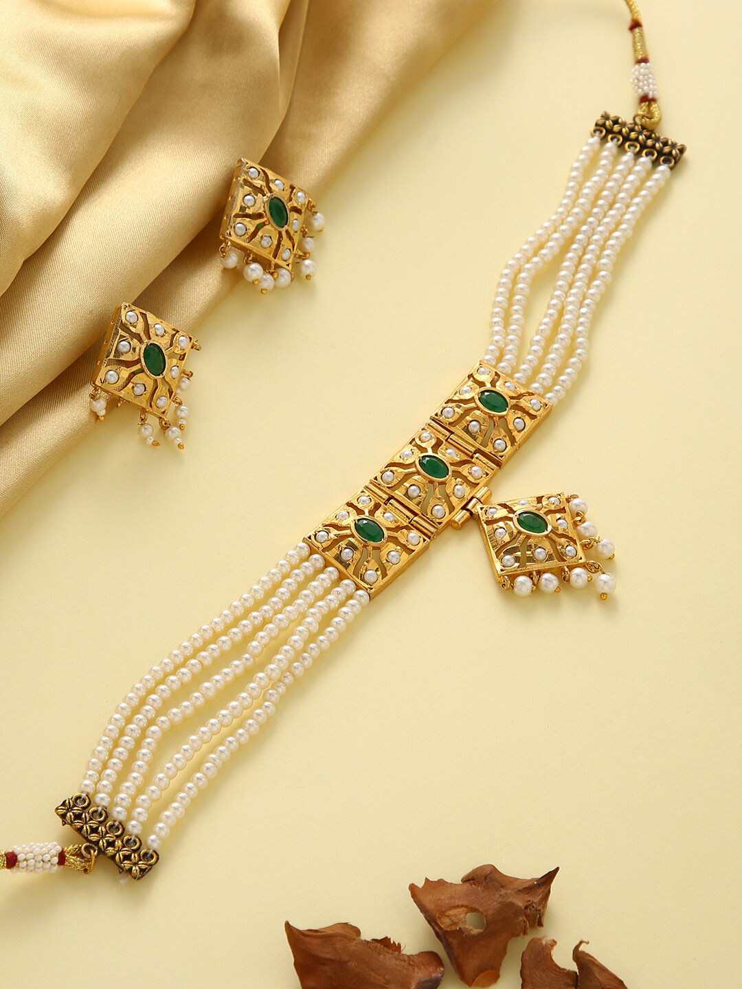 

justpeachy Women Gold & Green Artificial Stones and Beads Set