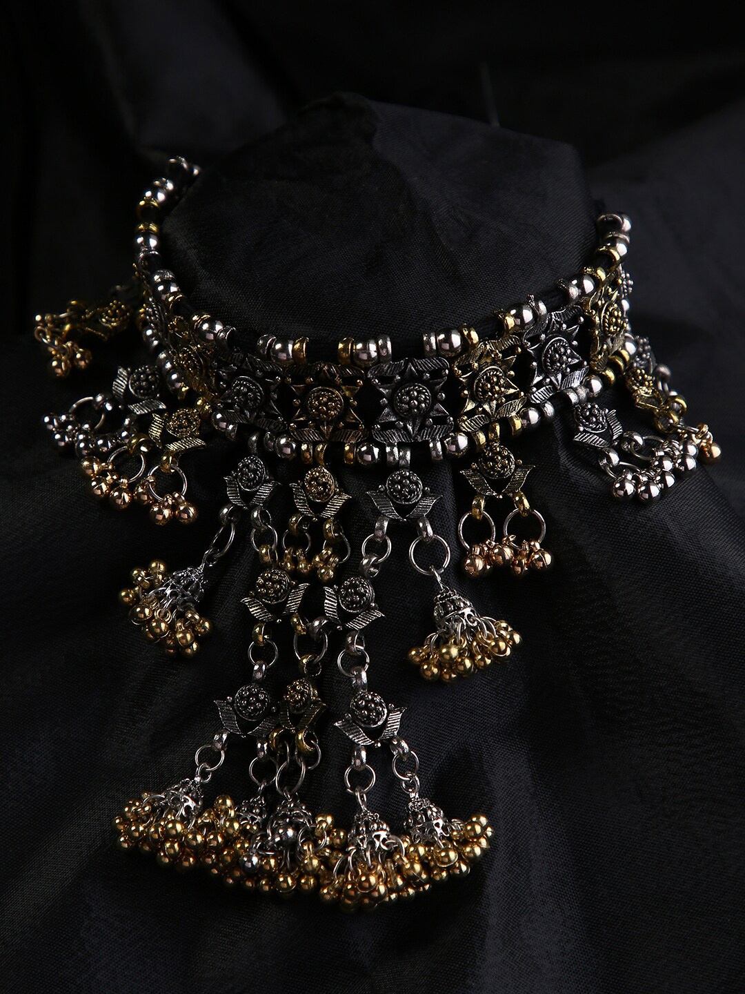 

justpeachy Silver-Plated & Gold-Toned Oxidised Necklace