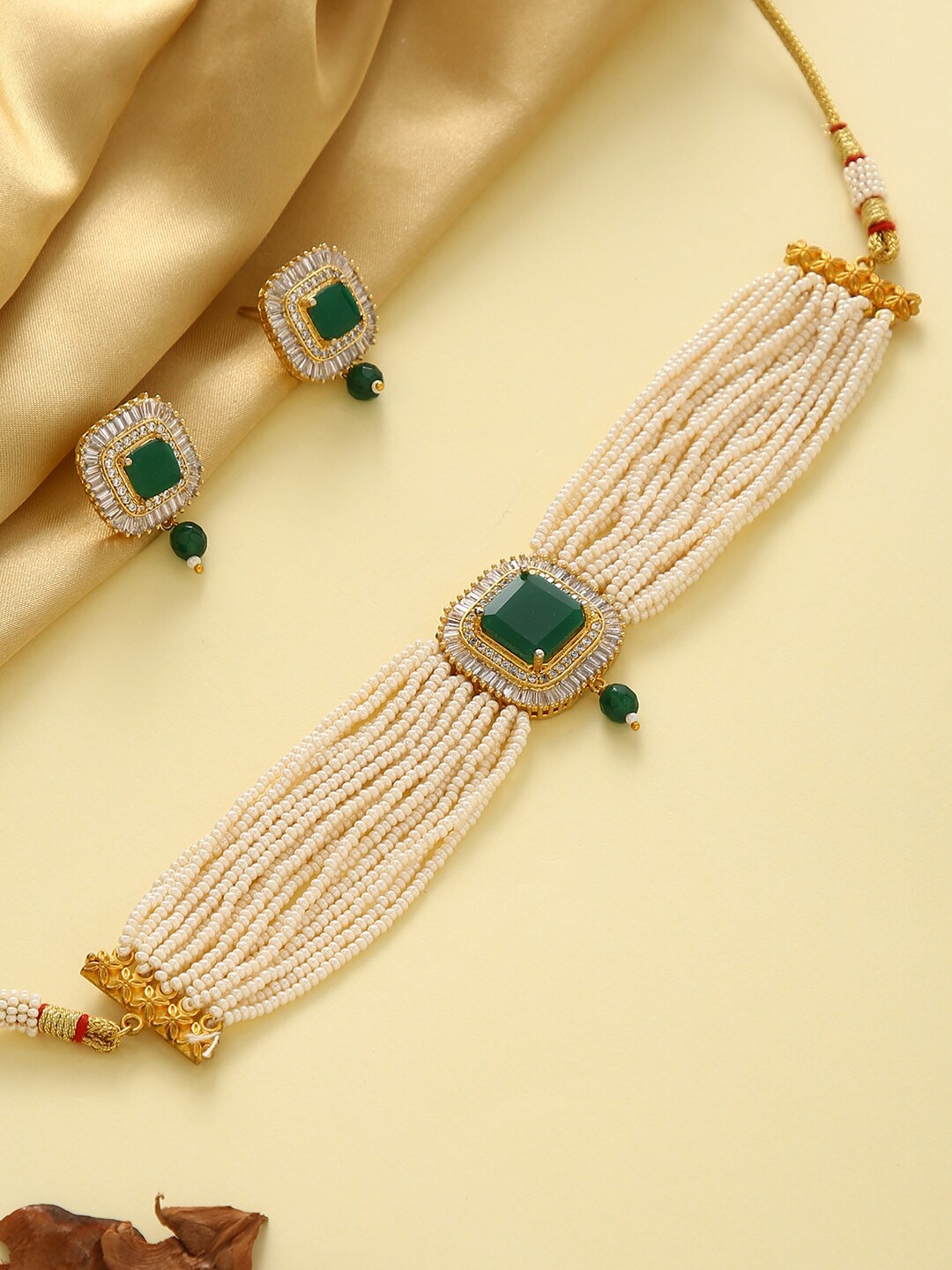 

justpeachy Gold-Plated White & Green Stone-Studded & Beaded Jewellery Set