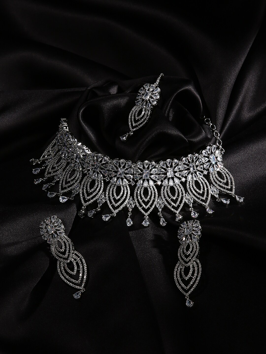 

justpeachy White & Silver-Plated AD Stone Studded Jewellery Set