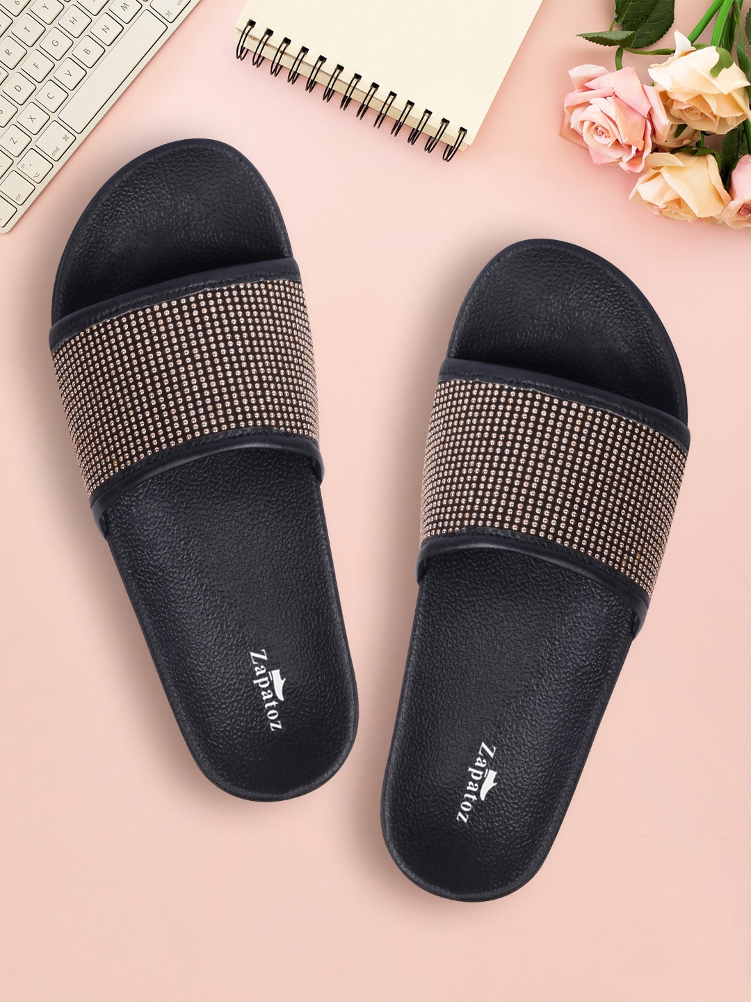 

ZAPATOZ Black & Gold-Toned Textured PU Wedge Sandals