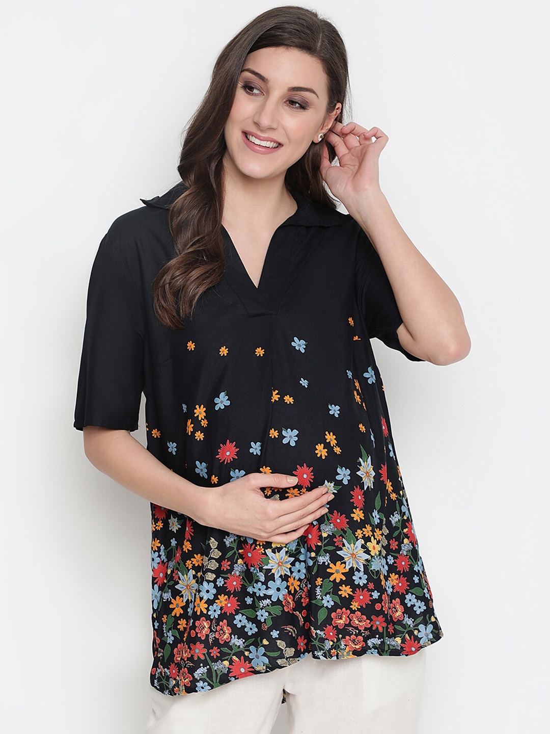 

Oxolloxo Black Floral Print Crepe Maternity Top