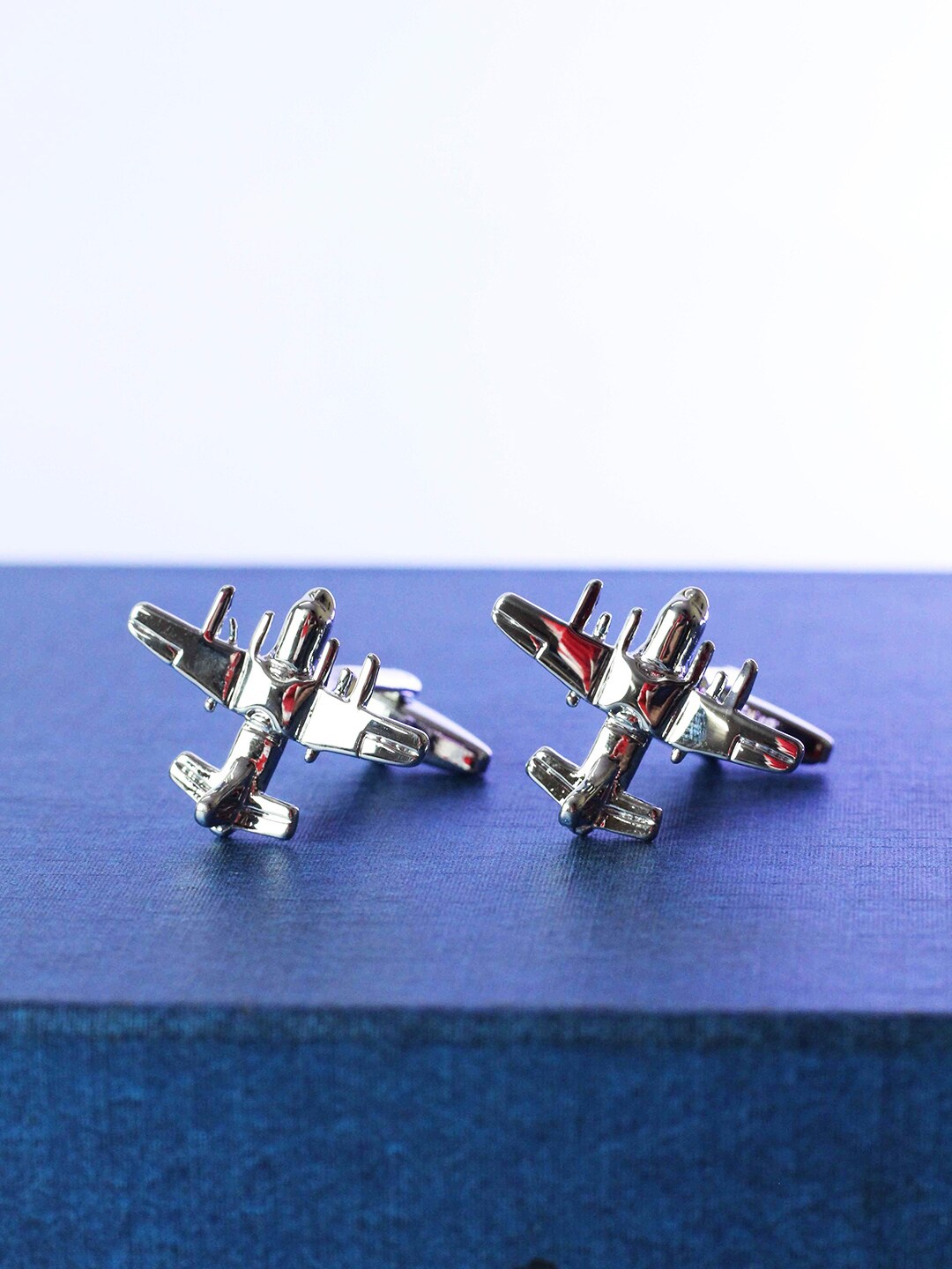 

Tossido Silver-Toned Airplane Quirky Cufflink