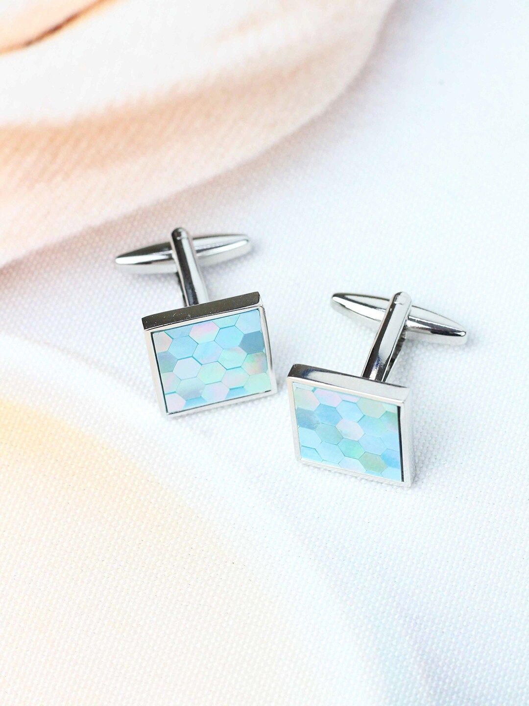 

Tossido Men Blue & Silver-Toned Solid Cufflink