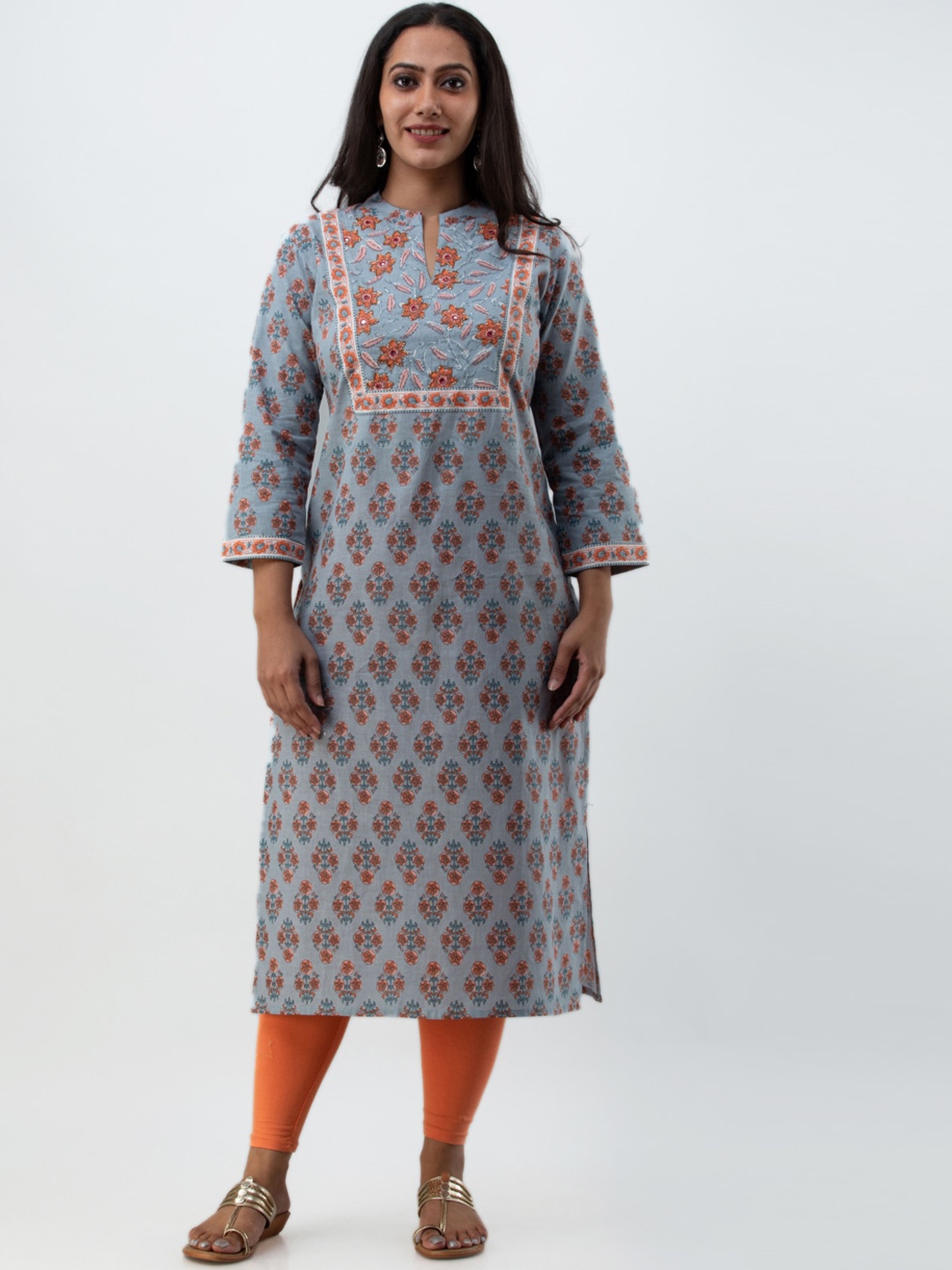 

MYAZA Women Grey Ethnic Motifs Printed Floral Kurta
