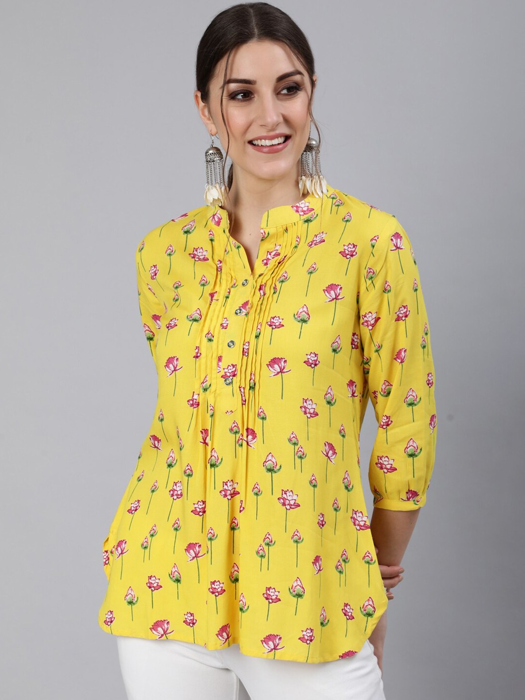 

antaran Yellow & Pink Printed Mandarin Collar Tunic