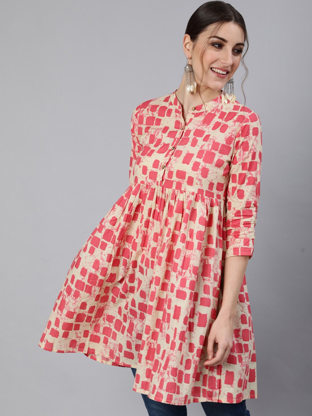

antaran Pink Floral Print Mandarin Collar Longline Top