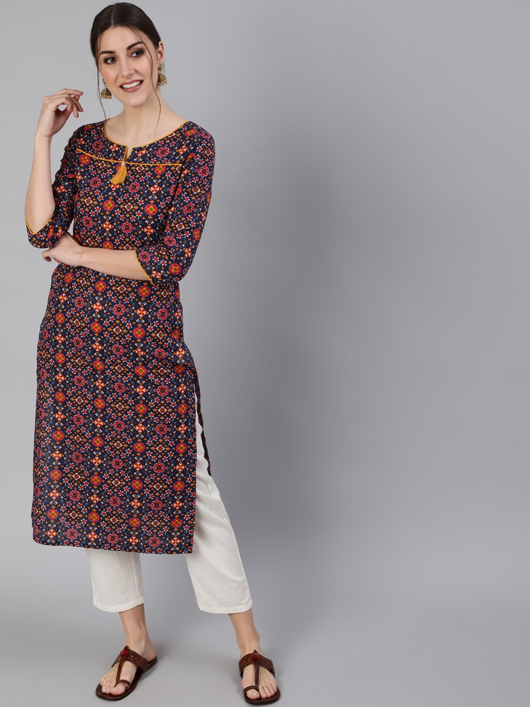 

antaran Women Blue & Yellow Ethnic Motifs Printed Straight Kurta