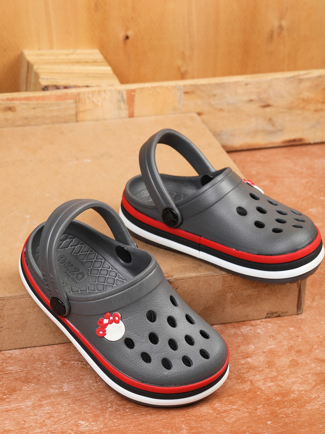 

ABROS Unisex Kids Grey & Red Rubber Clogs