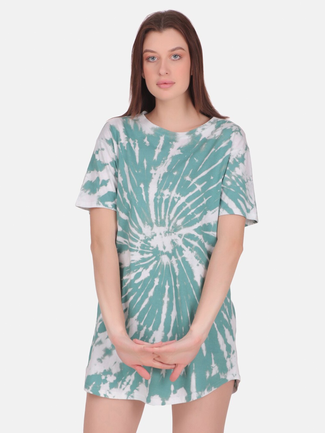 

Masha Green Tie & Dye Printed Cotton Nightdress