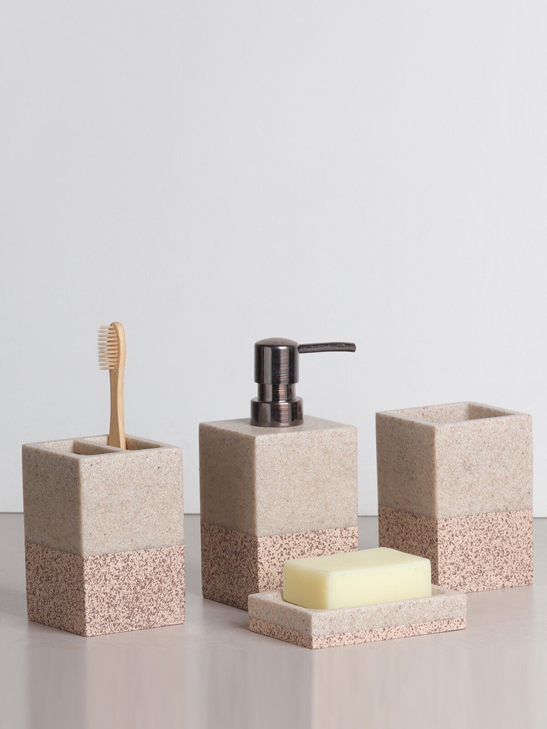 

OBSESSIONS Beige & Brown Set of 4 Bathroom Set