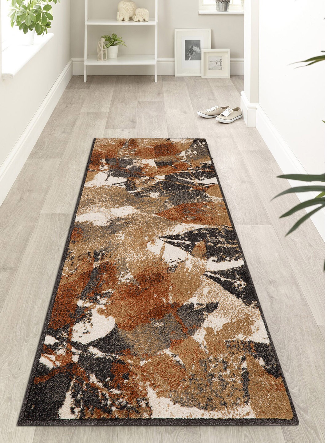 

OBSESSIONS Brown & Cream-Coloured Abstract Anti-Skid Floor Runner
