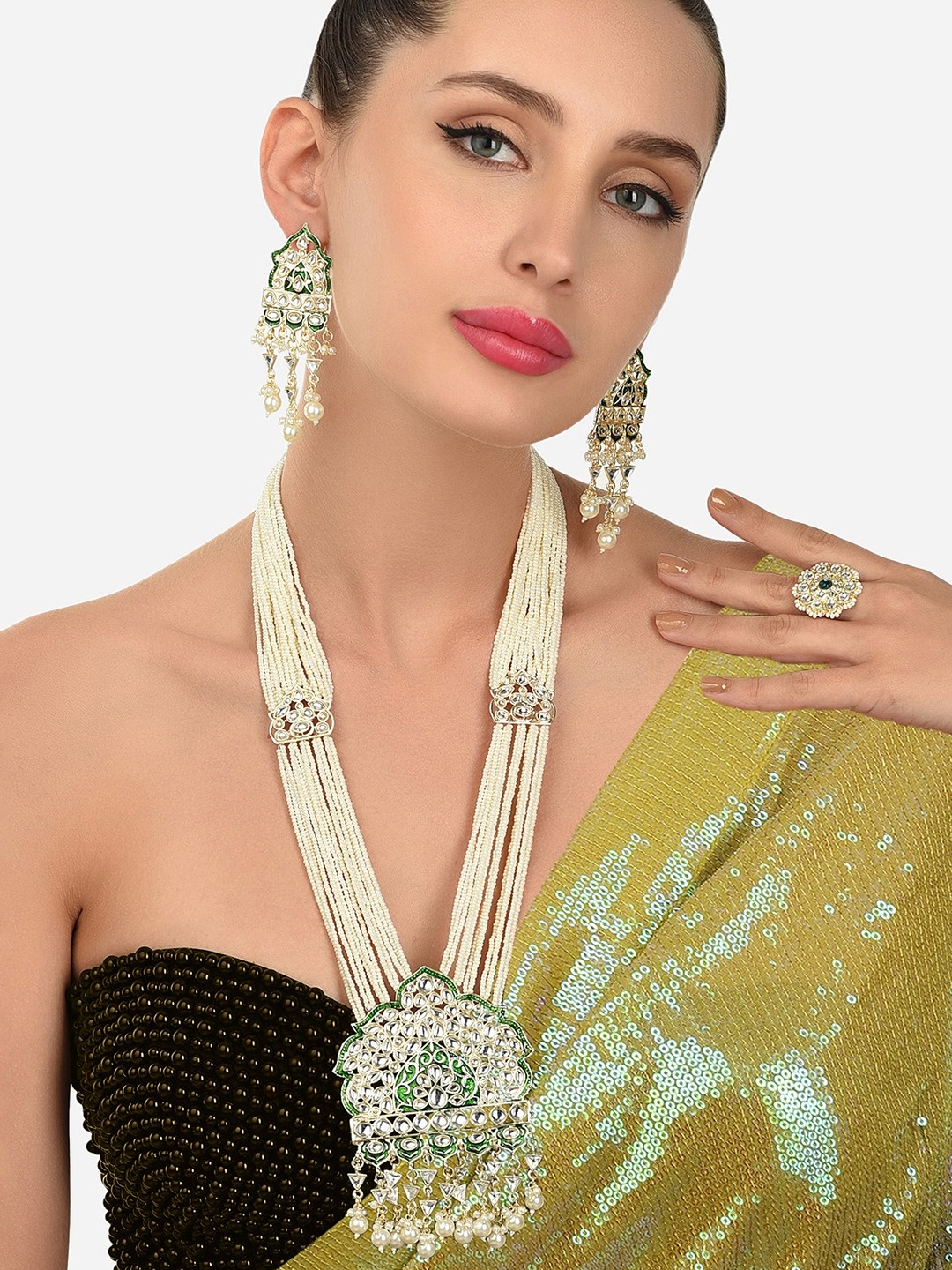 

Zaveri Pearls Gold-Plated Green Pearl Studded Jewellery Set